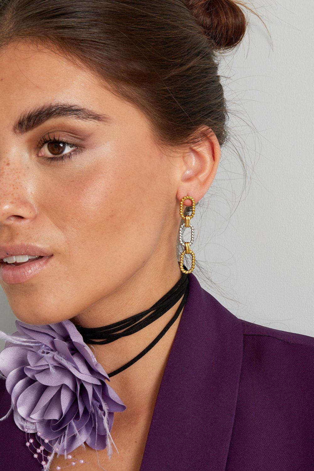 chain earrings ribbed h5Picture3